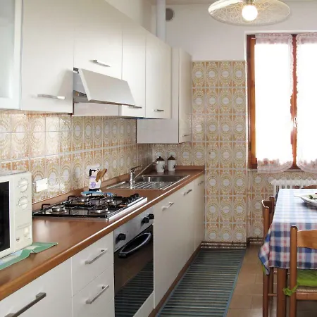 Апартаменты Locazione Turistica Casa Gentile Донго