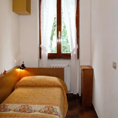 Апартаменты Locazione Turistica Casa Gentile Донго