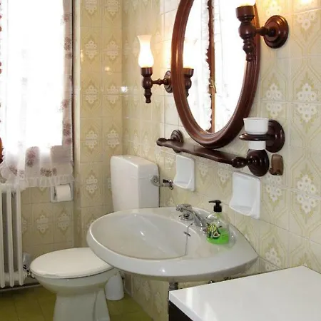 Locazione Turistica Casa Gentile * Донго